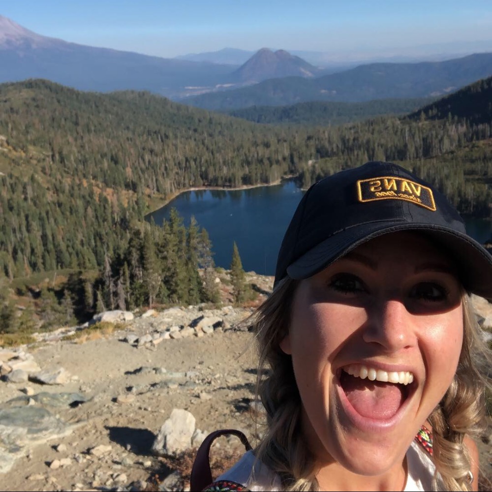 Meet your Posher, Ciara